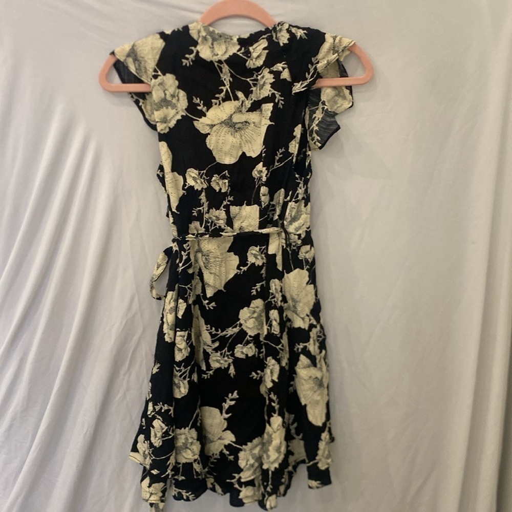 Free people French quarter wrap dress sz XS black cream floral - Picture 6 of 6
